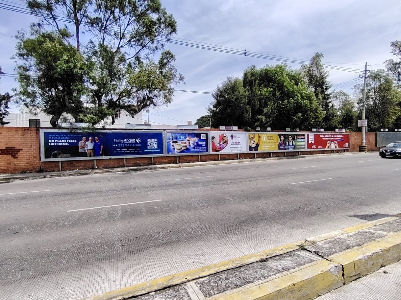 Servicio de publicidad en vallas